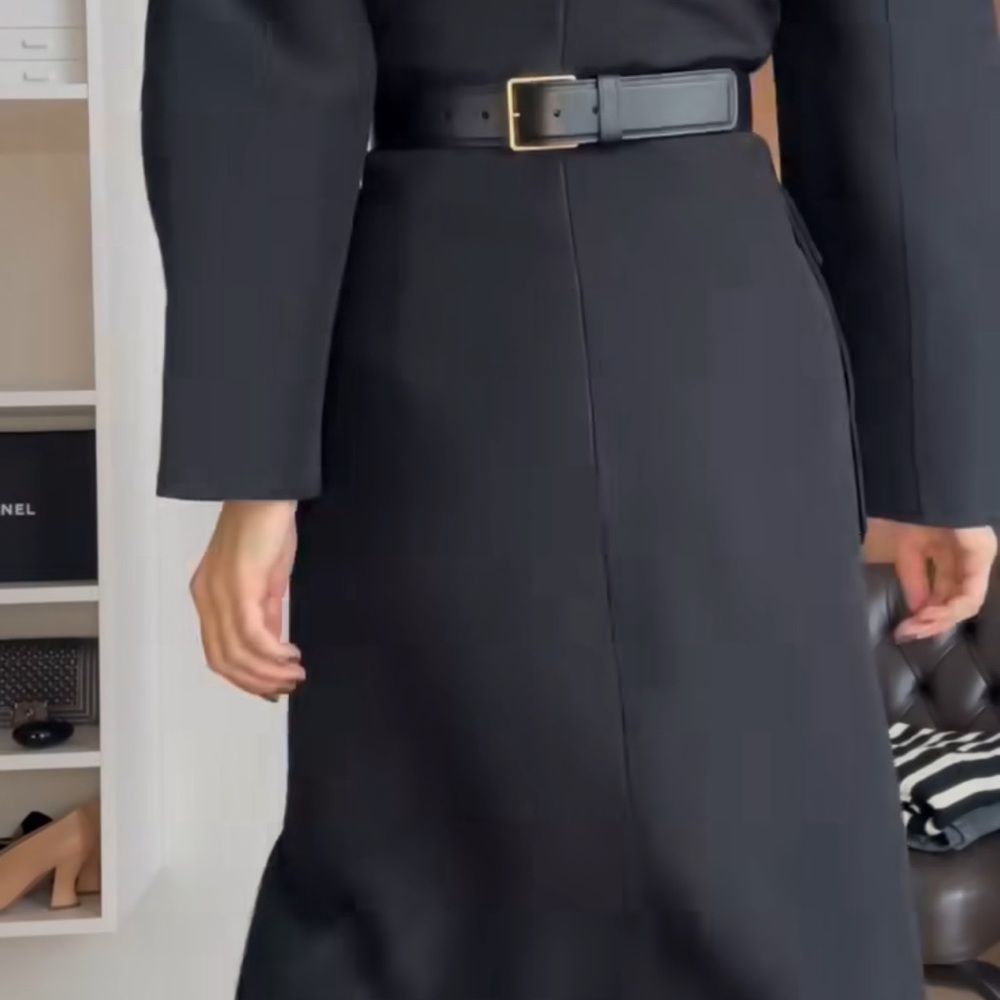 CO Black Wool Blend Midi Dress with Pockets, slit, Sculptural BNWT $1,025 - Picture 12 of 15